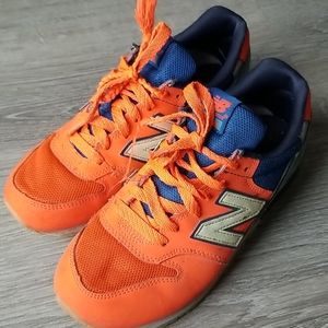 NEW BALANCE SHOES